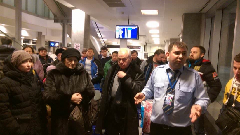 Самолет Air Astana больше чем на сутки задерживается в Пулково