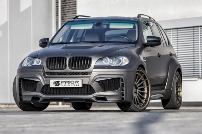 BMW X5 «одели» в спортивный костюм