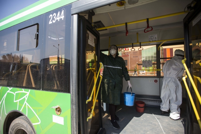 Общественный транспорт не будет работать в выходные в Алматы