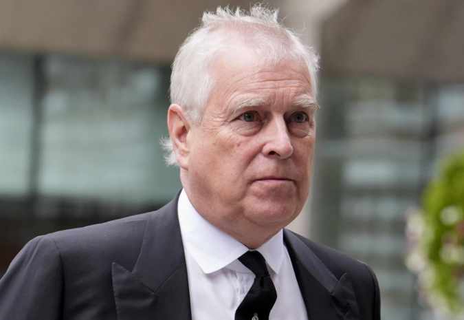 Принца Эндрю арестовали в Великобритании