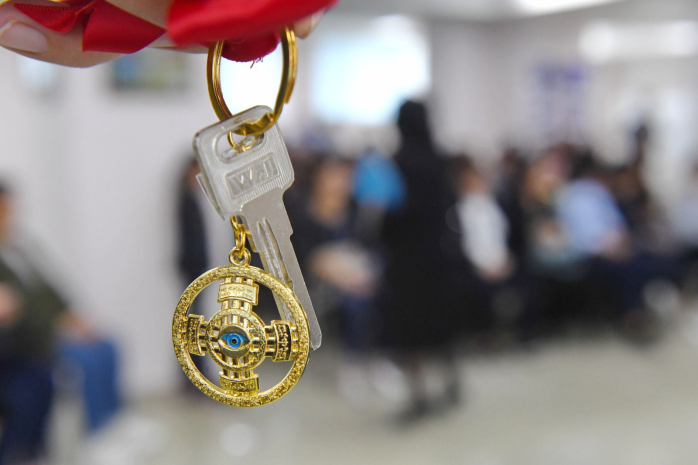 Пересмотреть деятельность «Отбасы банка» предлагает депутат Саиров