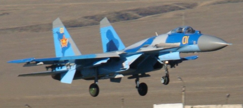 Расследованием крушения истребителя Су-27 занялись военные прокуроры