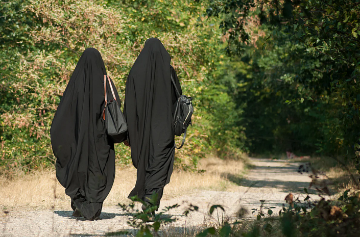 Запретят ли паранджу и никаб в Казахстане – сенатор