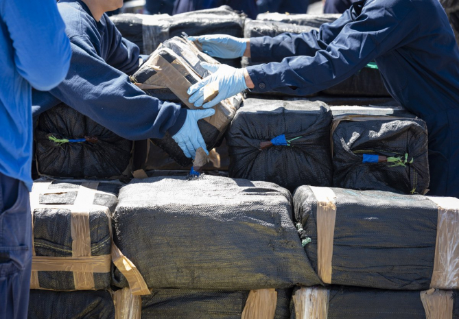 10 миллиардов тенге ущерба экономике РК нанес незаконный ввоз товаров из Китая