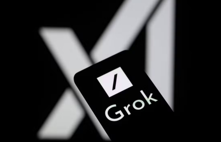 Нейросеть Grok слила в сеть переписки с пользователями