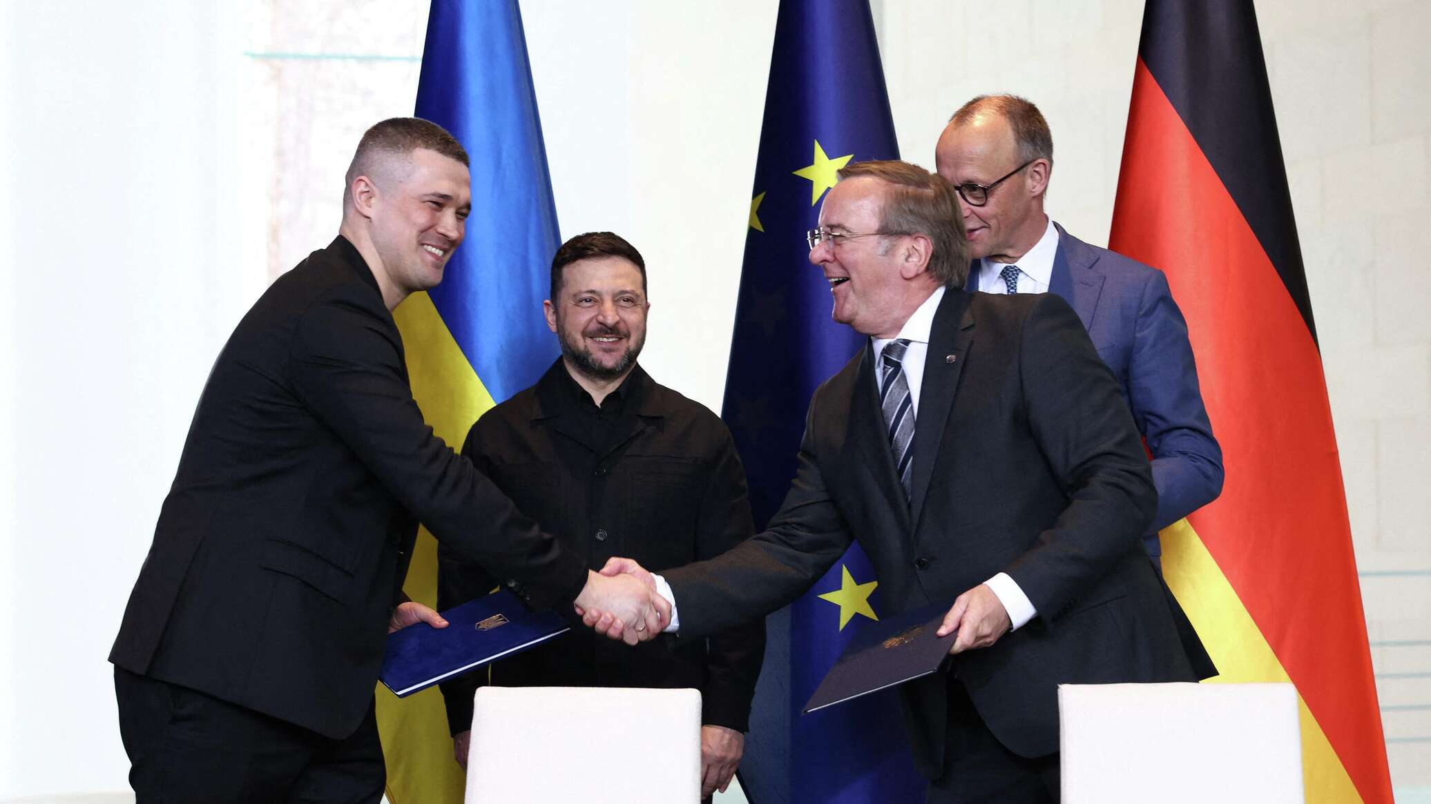 Украина перешла в наступление - Европа заплатит за все