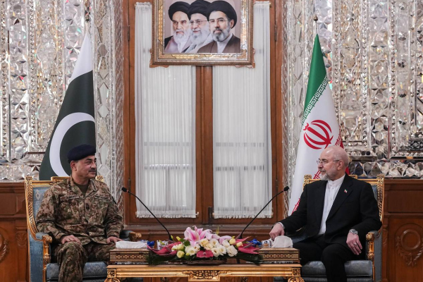 В Тегеране переговоры Мунира и Галибафа