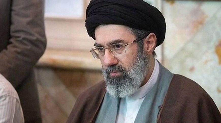Пентагон: верховный лидер Ирана ранен и стал инвалидом