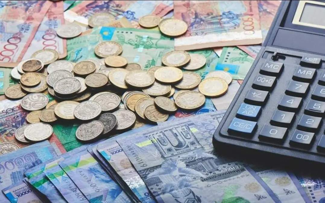 Отказ от госгарантии по пенсионным накоплениям казахстанцев разъяснили в Минтруда