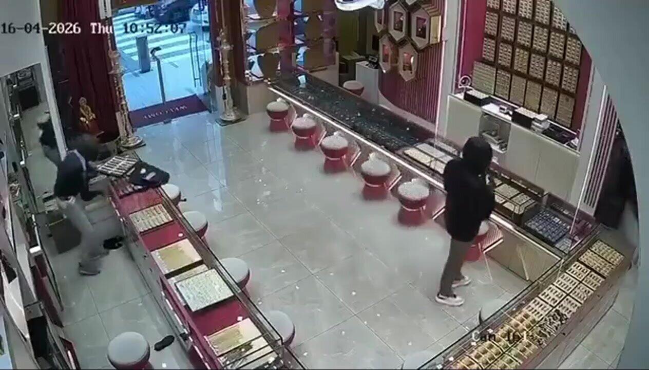 Ограбление ювелирного магазина в Малайзии