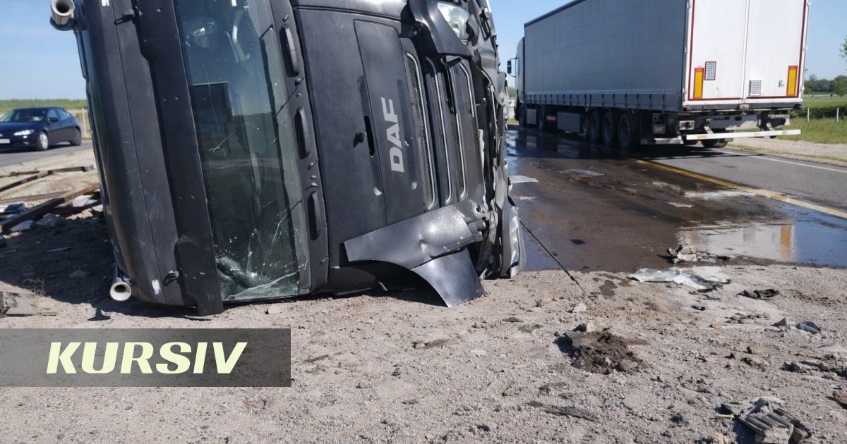 Авария под Астаной парализовала движение на четыре часа