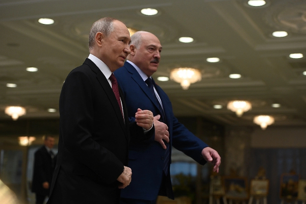 Лукашенко призывает США договариваться с Путиным