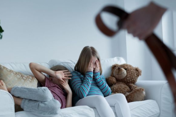 Бить своих детей теперь стало дорого