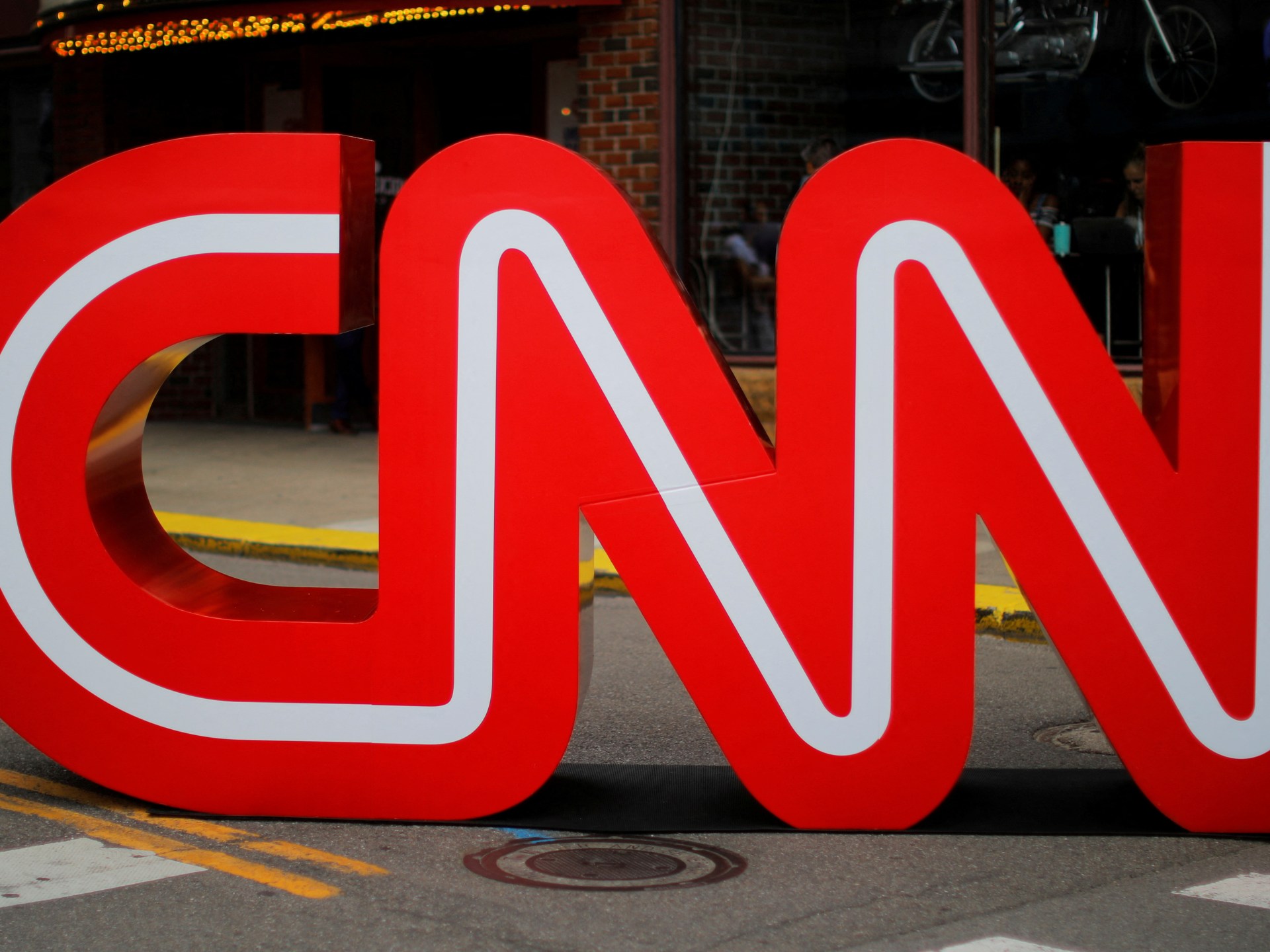 CNN Perplexity-ді контентті заңсыз пайдаланды деп сотқа береді