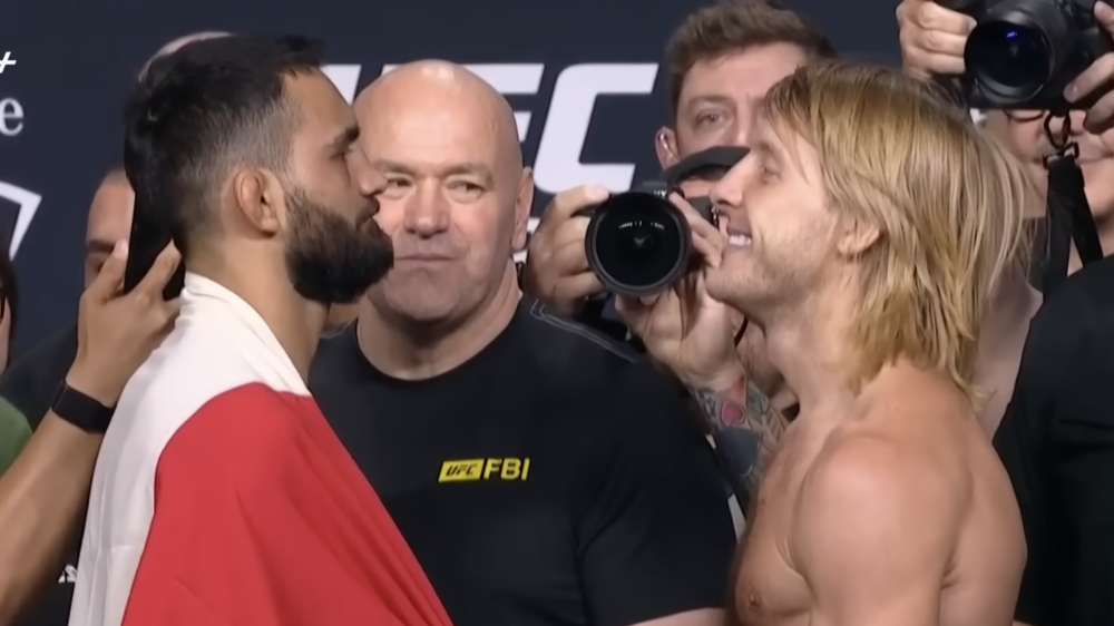 Пэдди Пимблетт задушил соперника за 52 секунды в историческом турнире UFC
