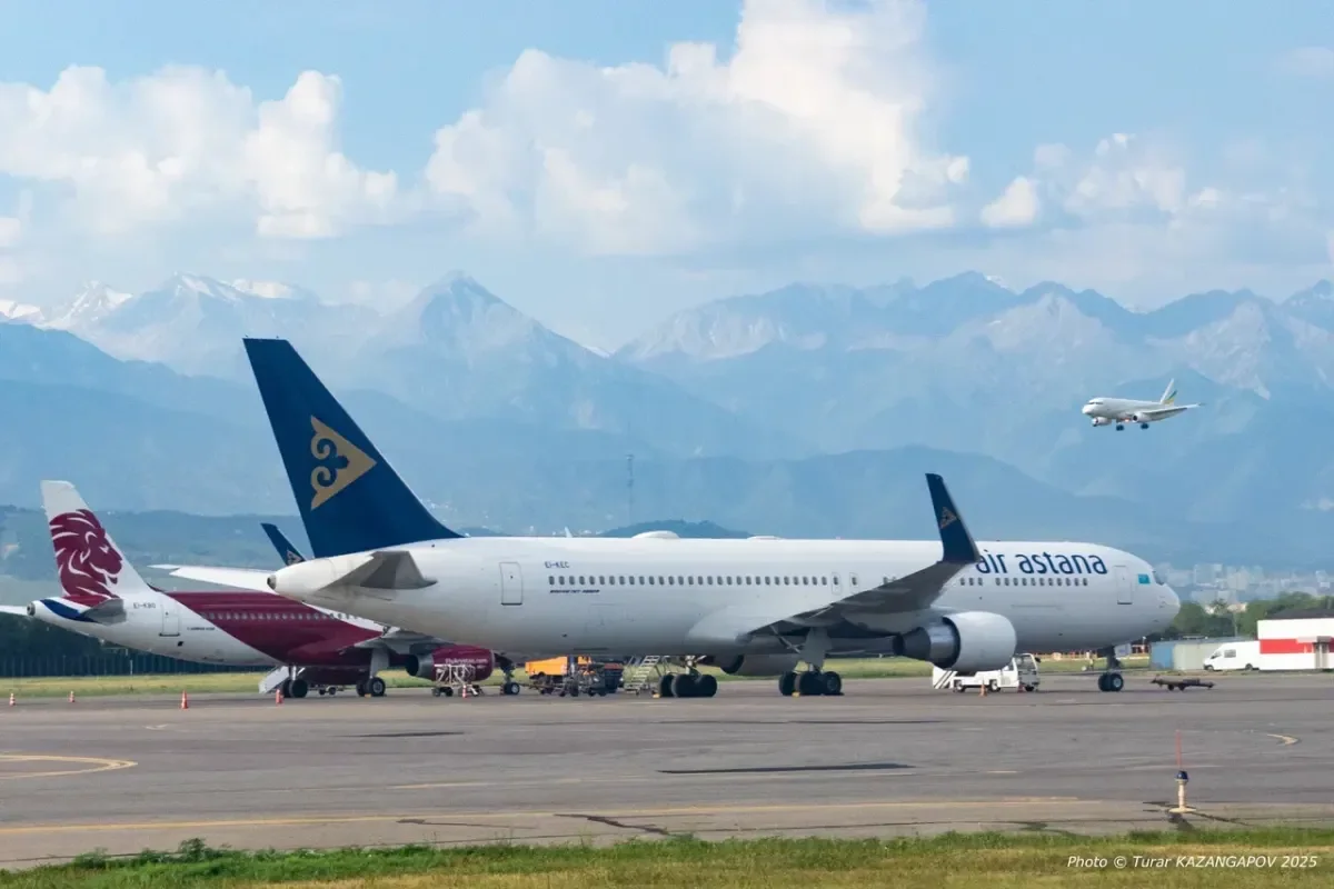 Рейс Air Astana из Астаны в Дубай развернули в воздухе