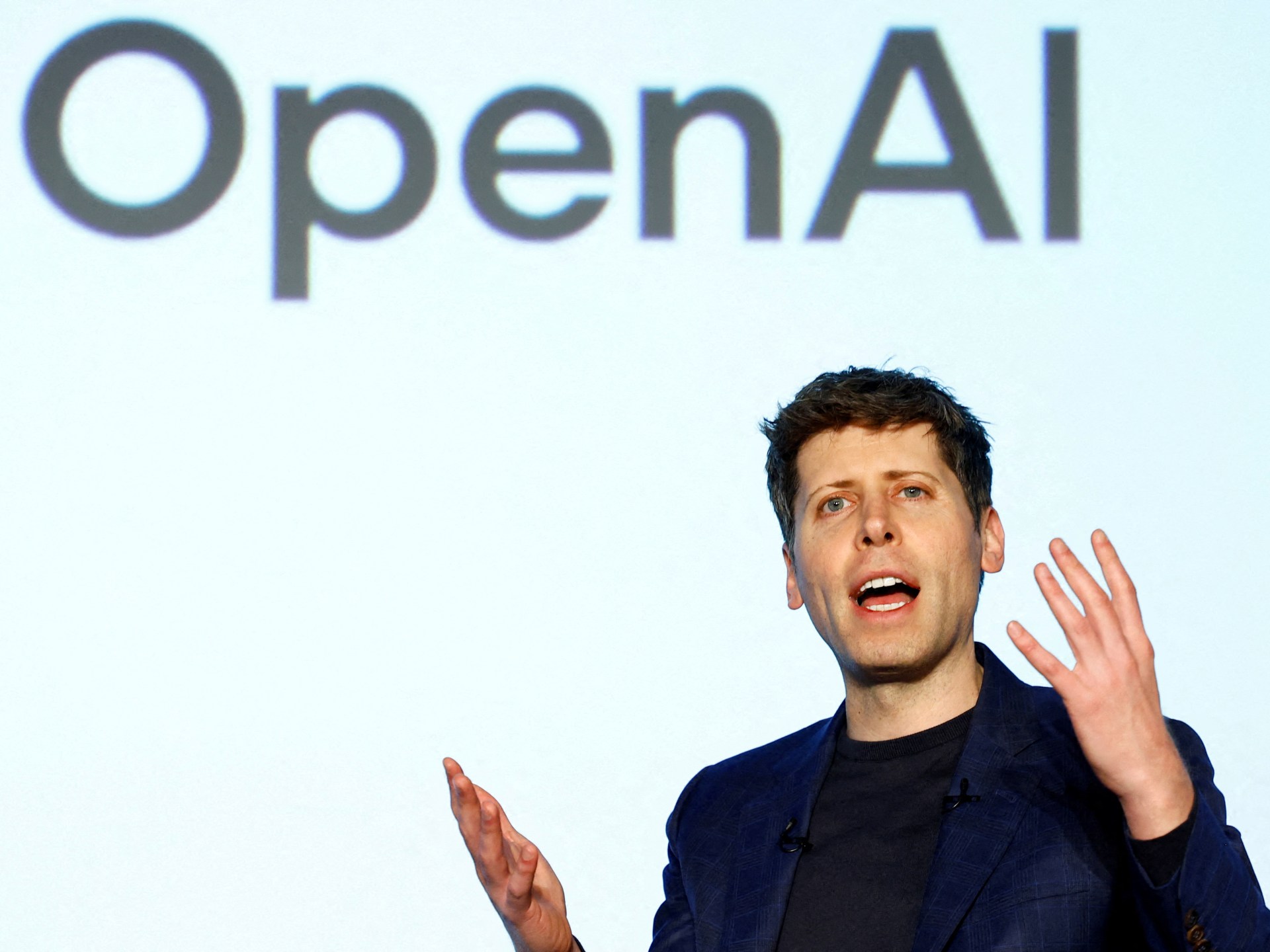 Создатель ChatGPT OpenAI подал заявку на IPO в США