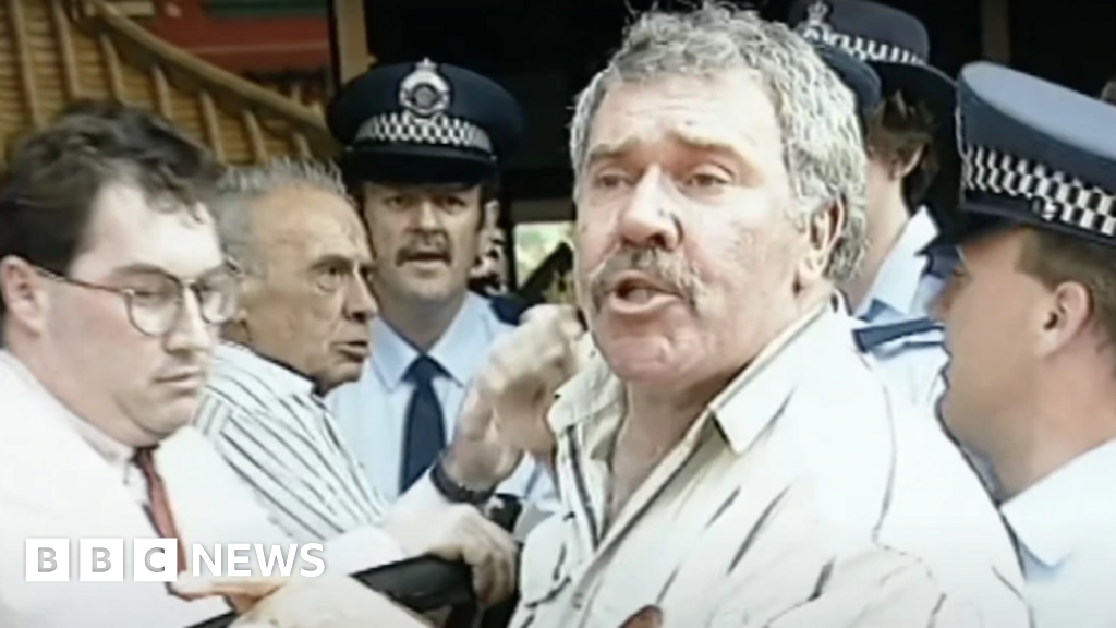 Знаменитая фраза 'сочные китайские блюда' вошла в австралийский архив