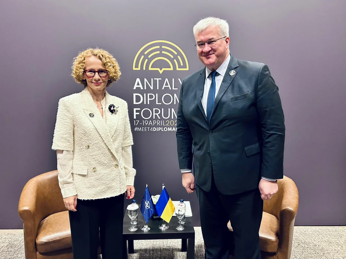 Сибига и Шекеринска в Анталье обсудили вопрос укрепления ПВО Украины
