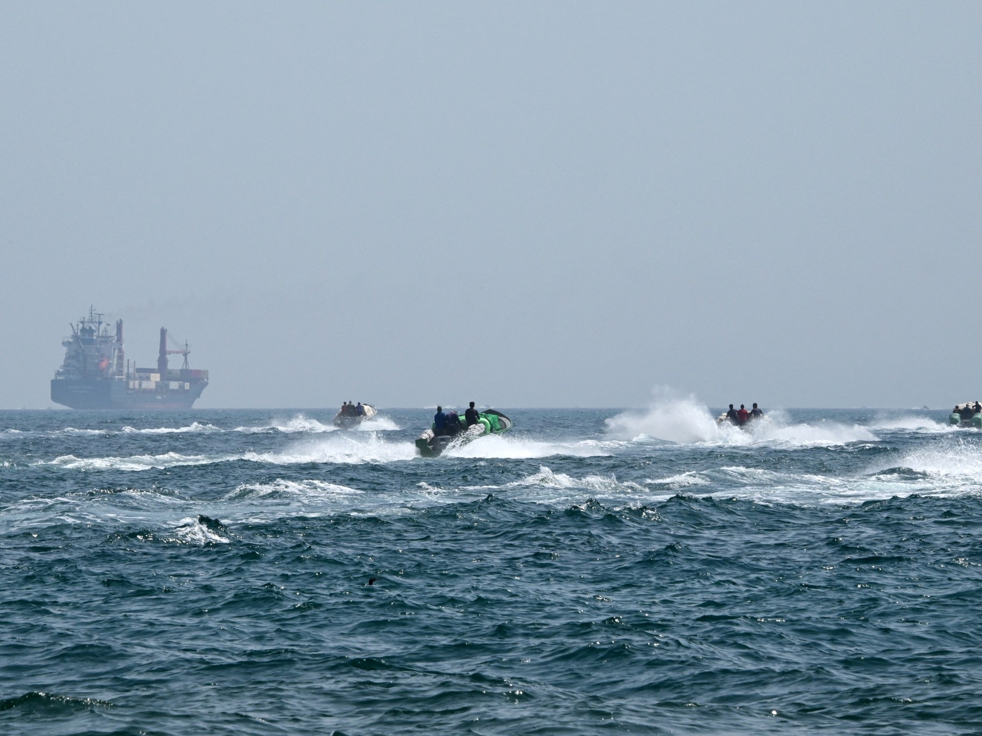 Великобритания соберет 35 стран для обсуждения открытия Ормузского пролива