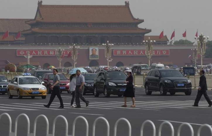 В Китае еще два чиновника подозреваются в коррупции