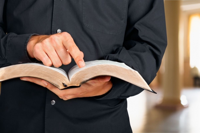 Как в алматинских супермаркетах евангелисты вербуют мусульман