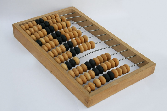 Перуашев: Правительство не хочет нагружать налоговиков