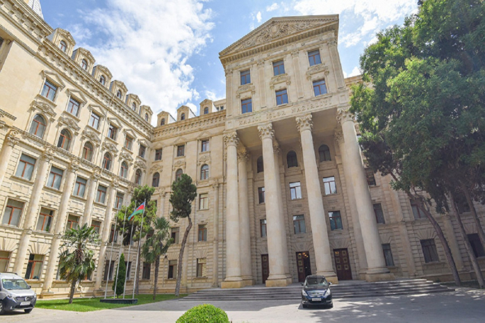 День дипработника Азербайджана и независимости Аргентины