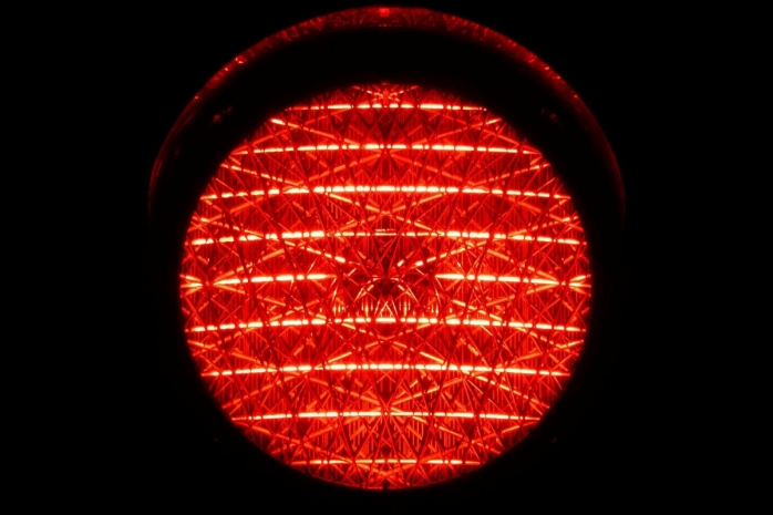 Женщина погибла, выпав из автомобиля в Алматы