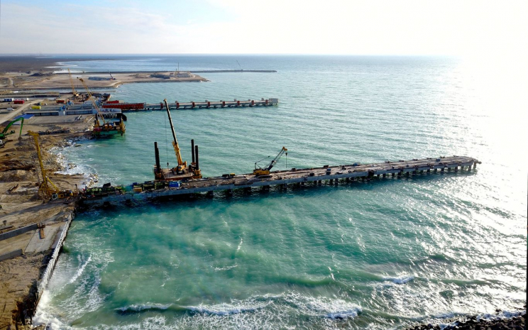 Сингапур заинтересован в создании контейнерного хаба в Актау – МИИР РК