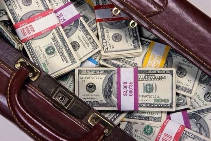 Работник банка и его подельник осуждены за хищение 6 млн тенге