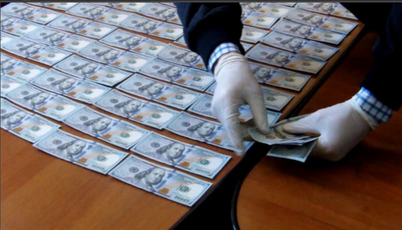 Лжежалобщики вымогали деньги у предпринимателей