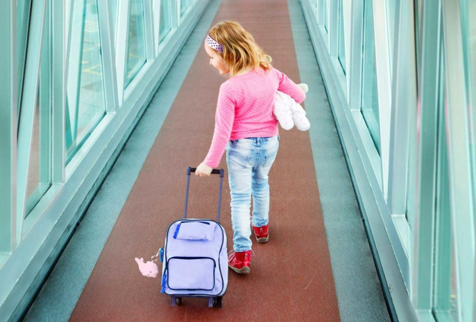 Авиакомпании начали вывозить казахстанцев из ОАЭ и Катара