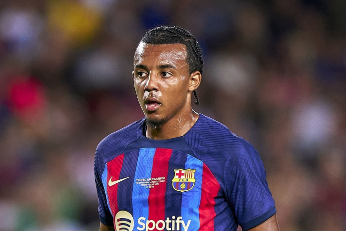 Защитник «Барселоны» Жюль Кунде может перейти в «Челси»