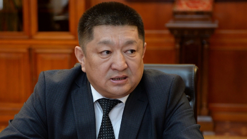 Не видит смысла вводить карантин в школах и вузах глава Минздрава Кыргызстана