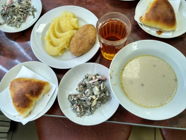 Восемь детей отравились в центре развития в Нур-Султане