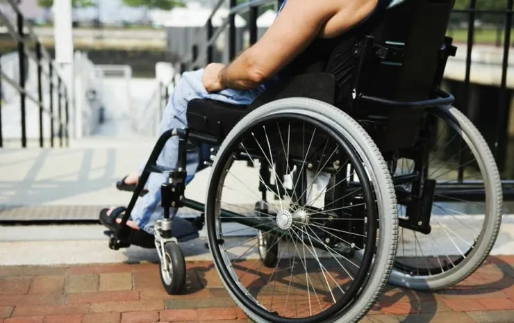 В школах Павлодара установят пандусы для детей-инвалидов