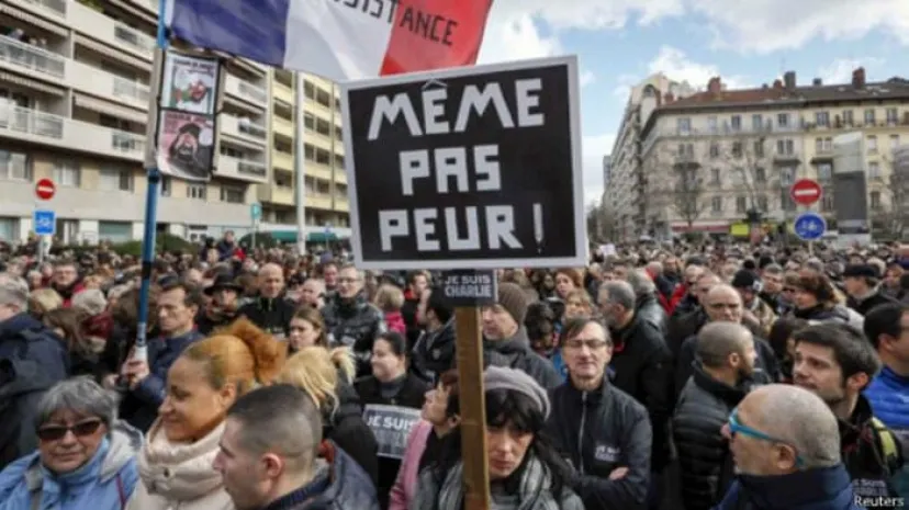 На марши единства во Франции вышли три миллиона человек