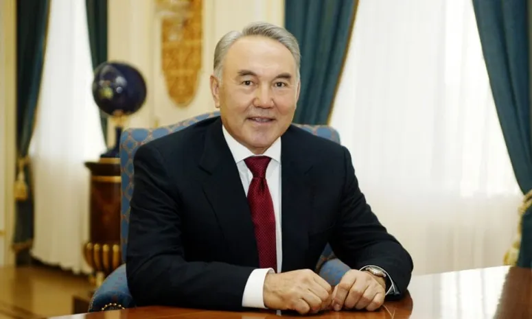 Назарбаев поблагодарил казахстанцев за заботу о его здоровье