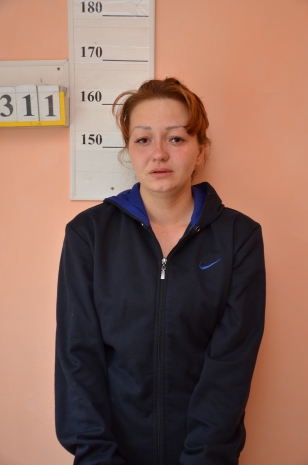 Две девушки забирали деньги у пожилых людей в Караганде