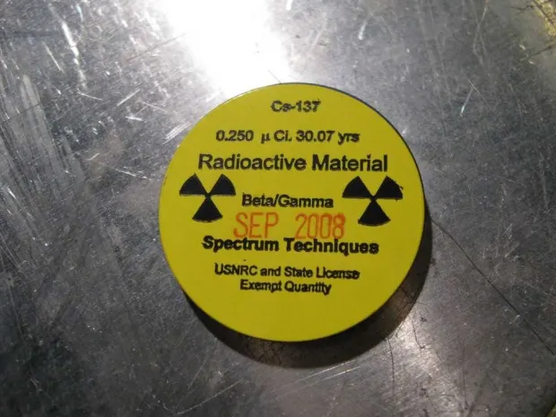 За потерянный контейнер с цезием-137 пообещали 1,5 млн. тенгеЭксклюзив