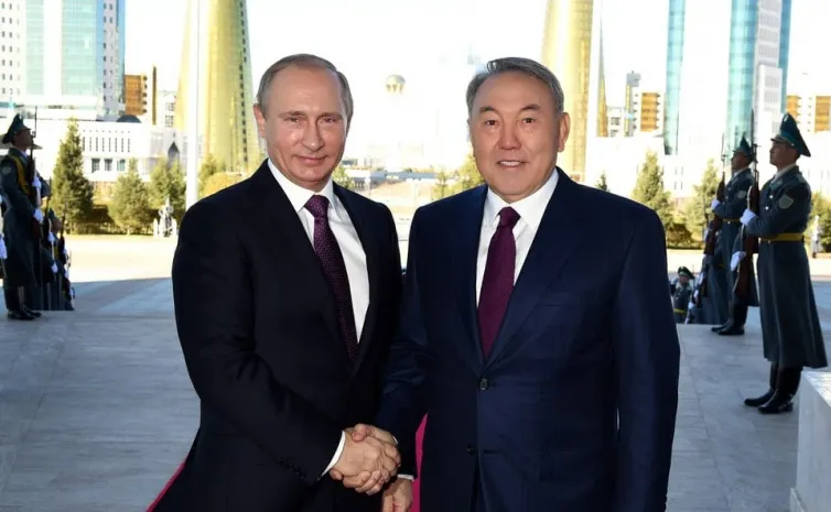 В Астане проходят переговоры Назарбаева и Путина