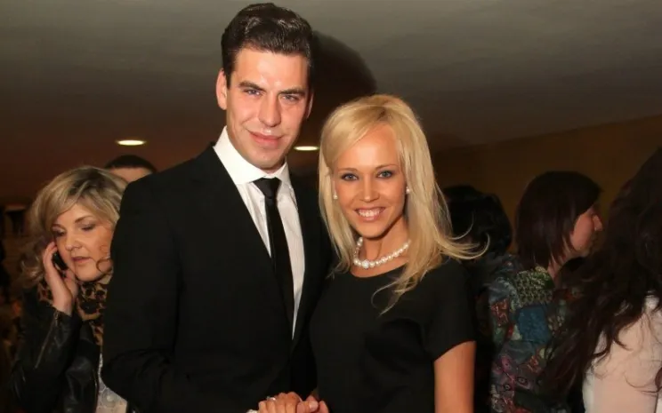 Дмитрий Дюжев станет отцом во второй раз