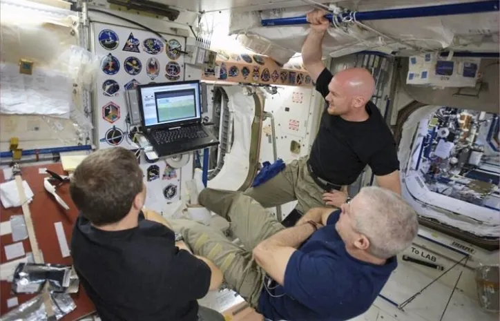 Астронавты посмотрели матч между США и Германией