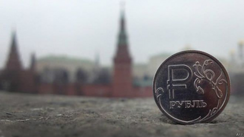 Российские власти спровоцировали ослабление рубля