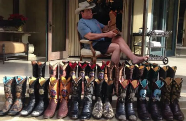 Шварценеггер показал коллекцию обуви