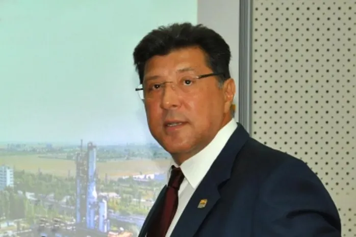 Уволен гендиректор Павлодарского нефтехимического завода