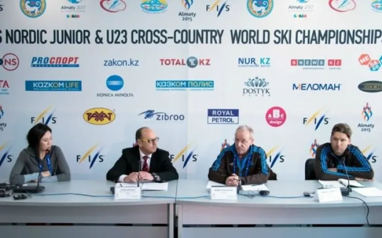 В Алматы для Чемпионата мира FIS привезен снег с гор