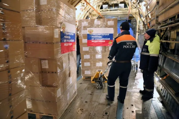 12 тонн гуманитарной помощи из России доставили в Казахстан