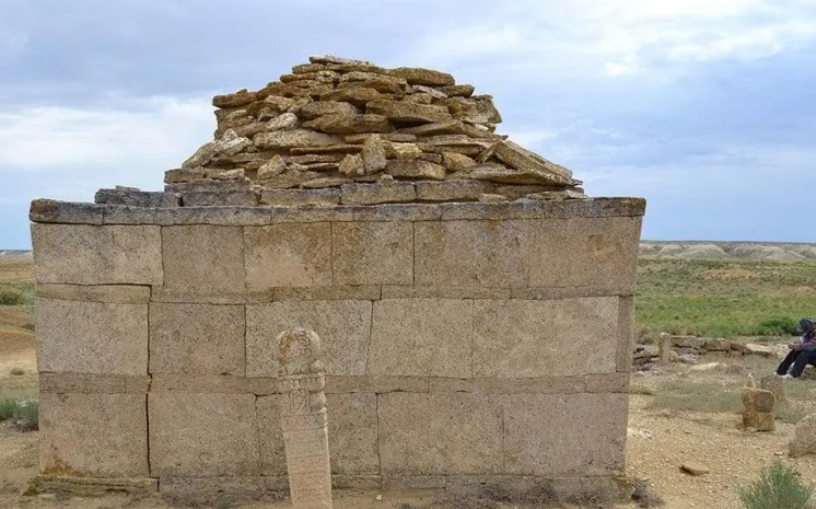 Мангистауские археологи нашли памятник раннего железного века